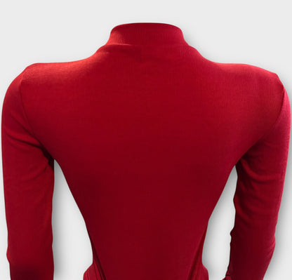 Body de mujer con cremallera en la espalda y manga larga