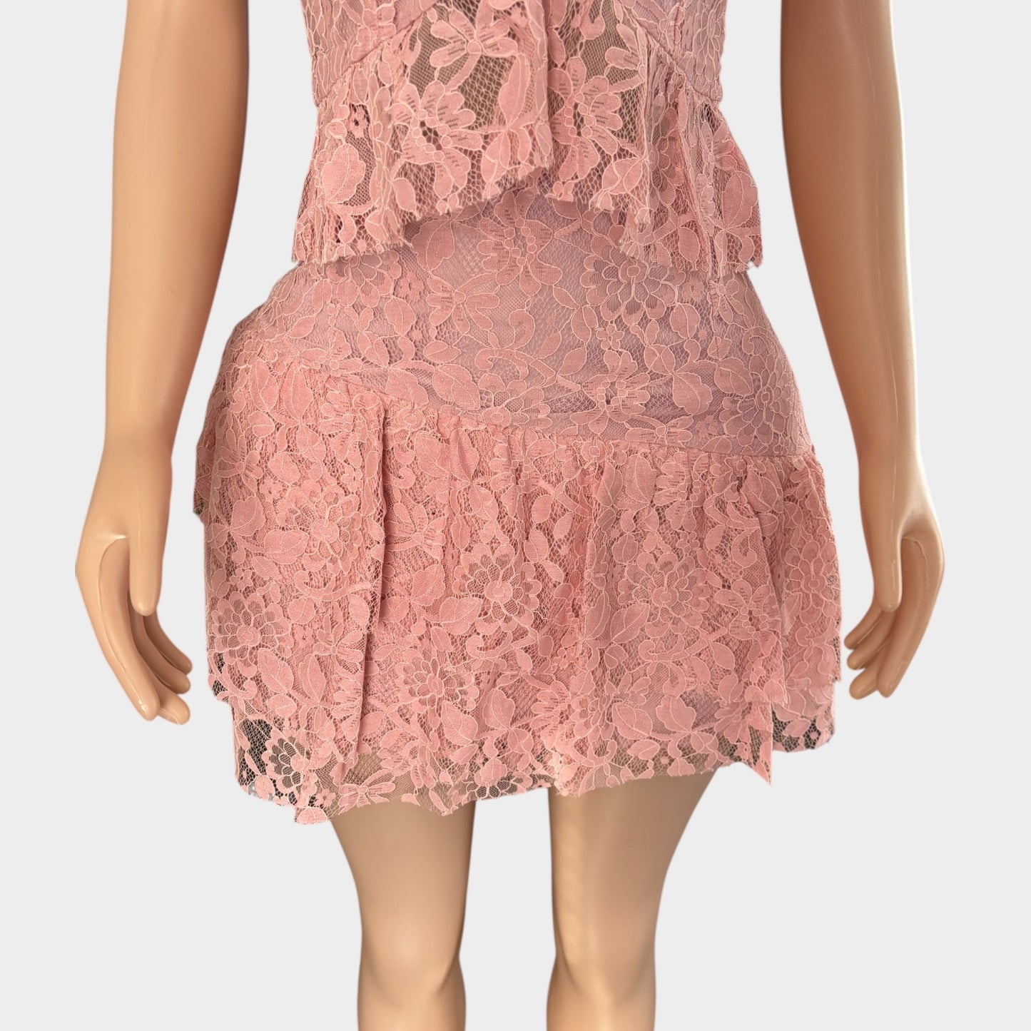 Conjunto de falda de encaje con corazón rosa claro