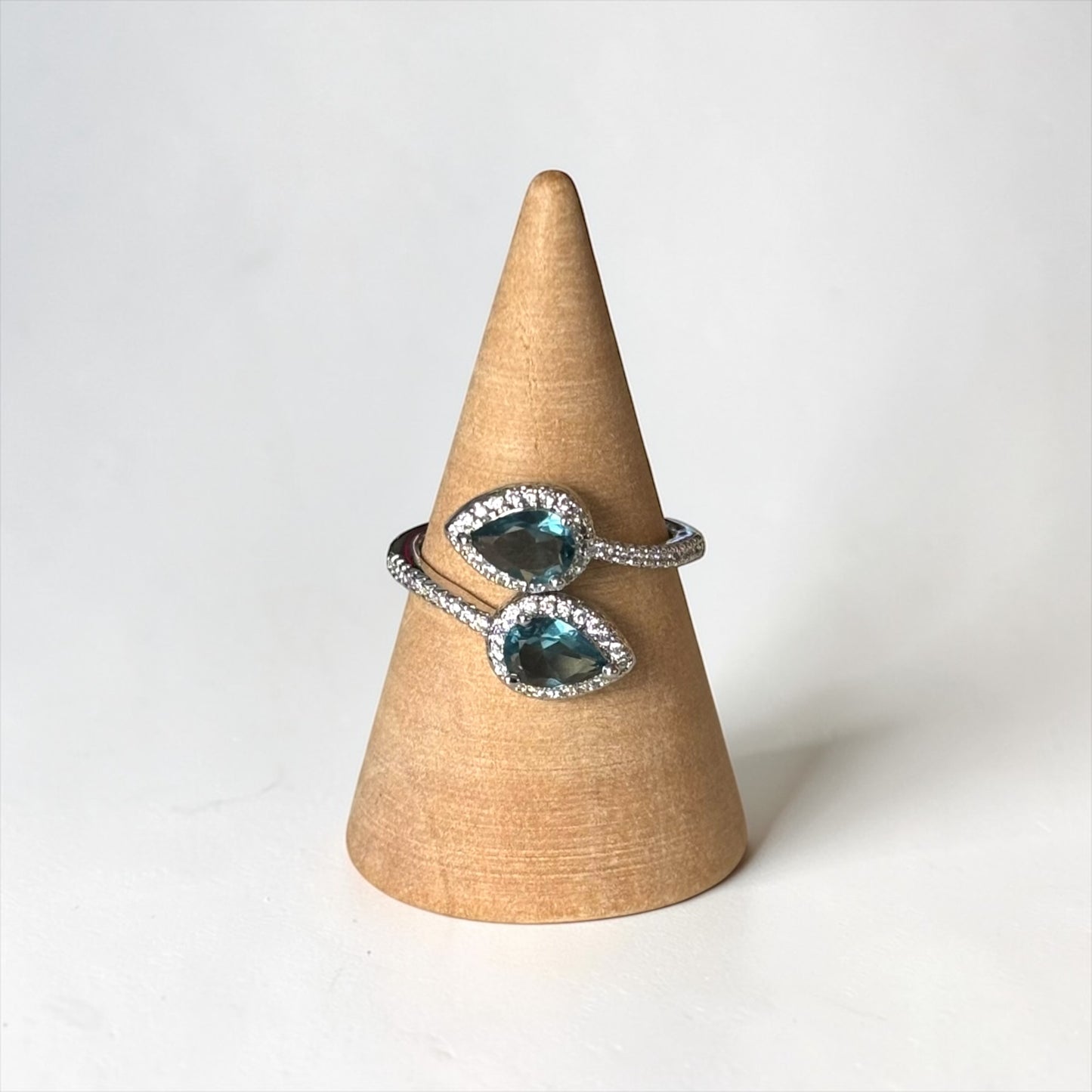 Delicate Adjustable Green Ring