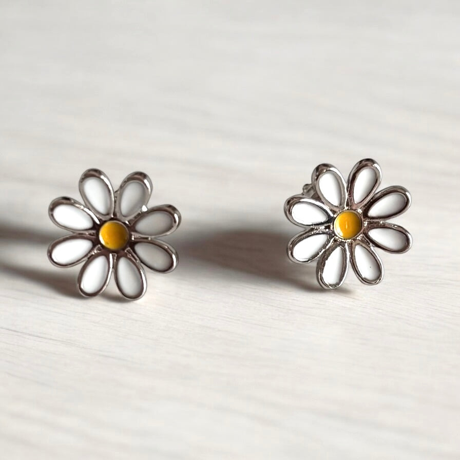 Delicate Flower Stud Earring