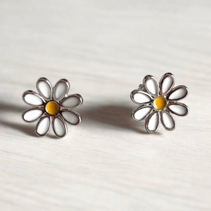 Delicate Flower Stud Earring