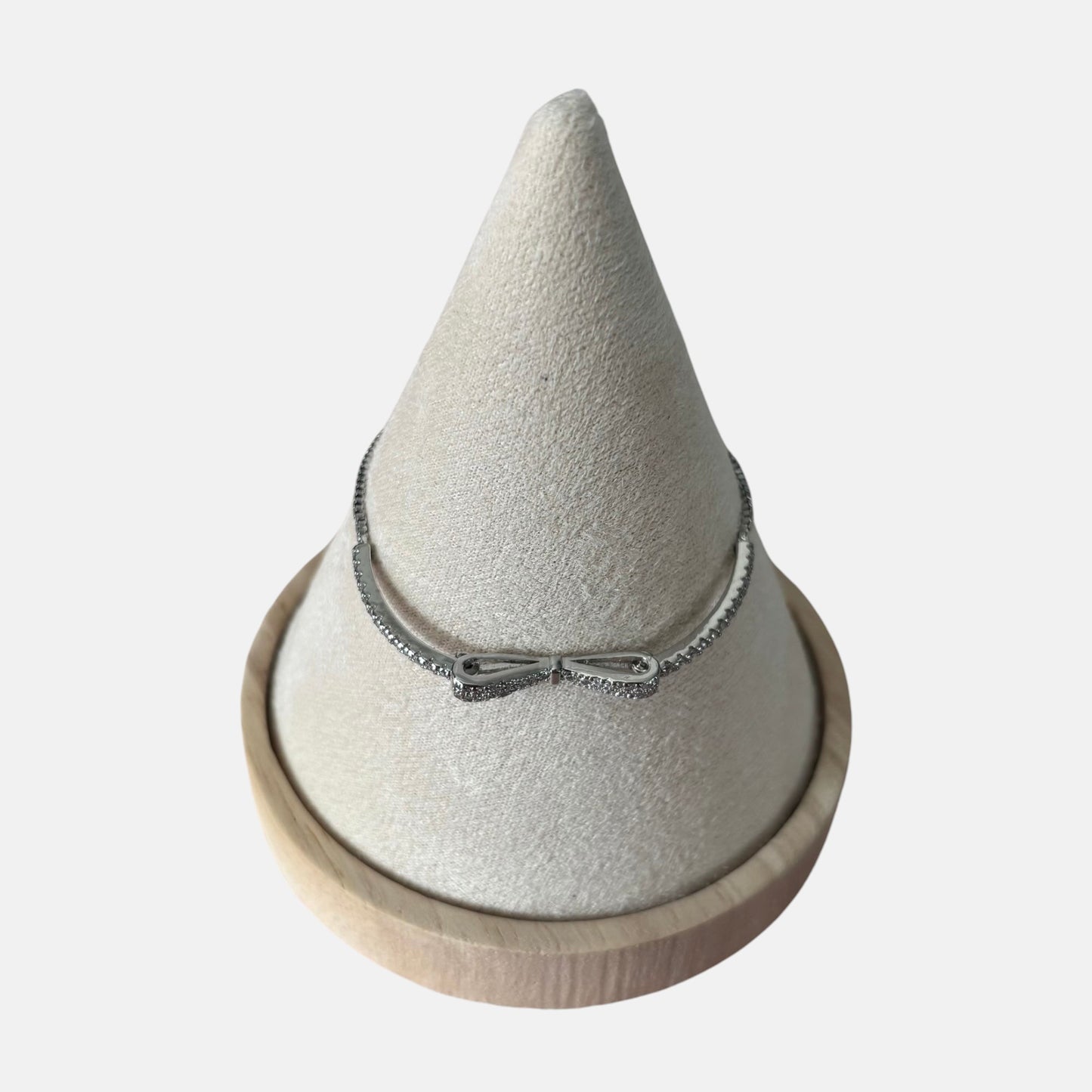 Pulsera de plata con lazo para mujer