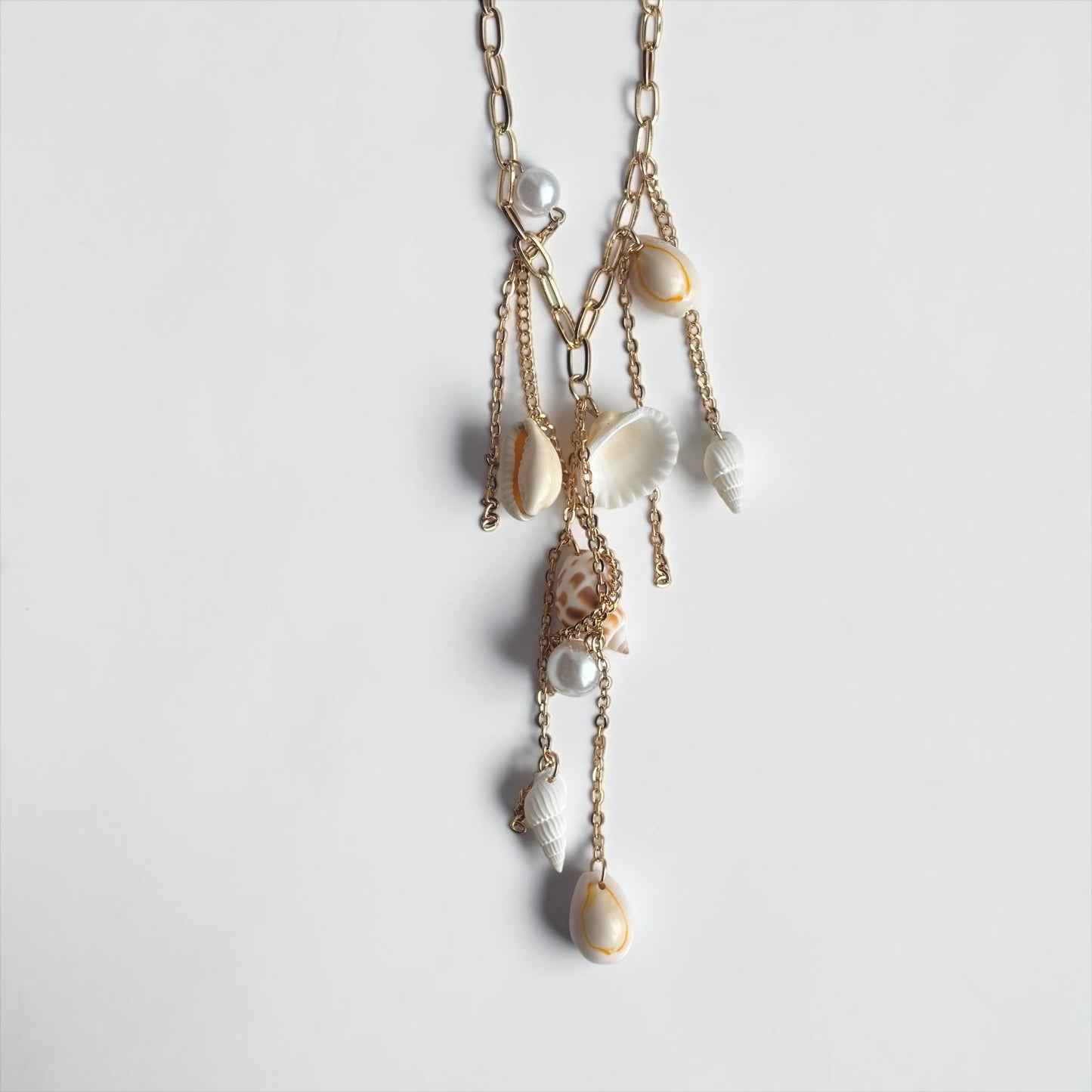 Shell Tassel Multi Pendant Necklace