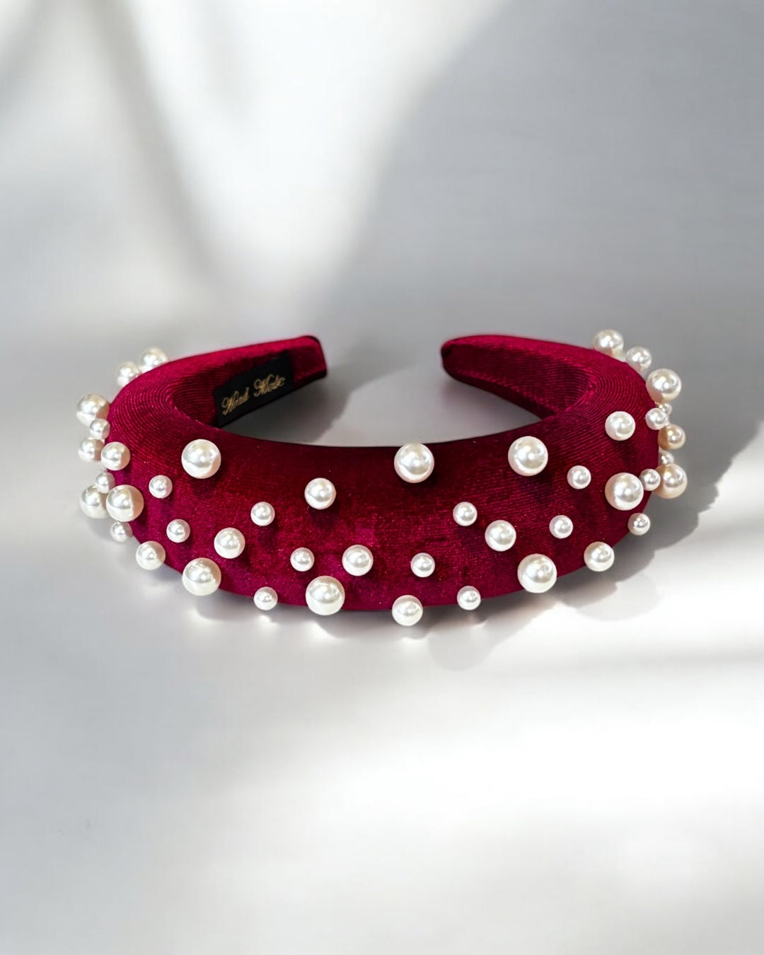 Diadema elegante con perlas para mujer