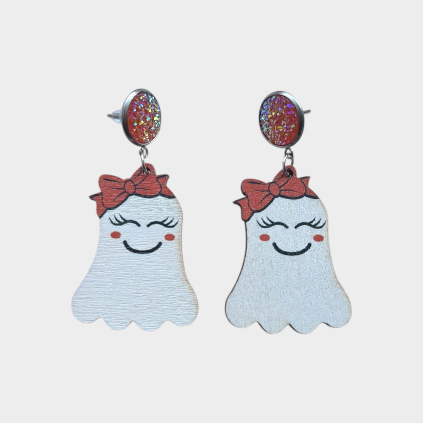 Smiling Girly Ghost Bow & Eyelashes