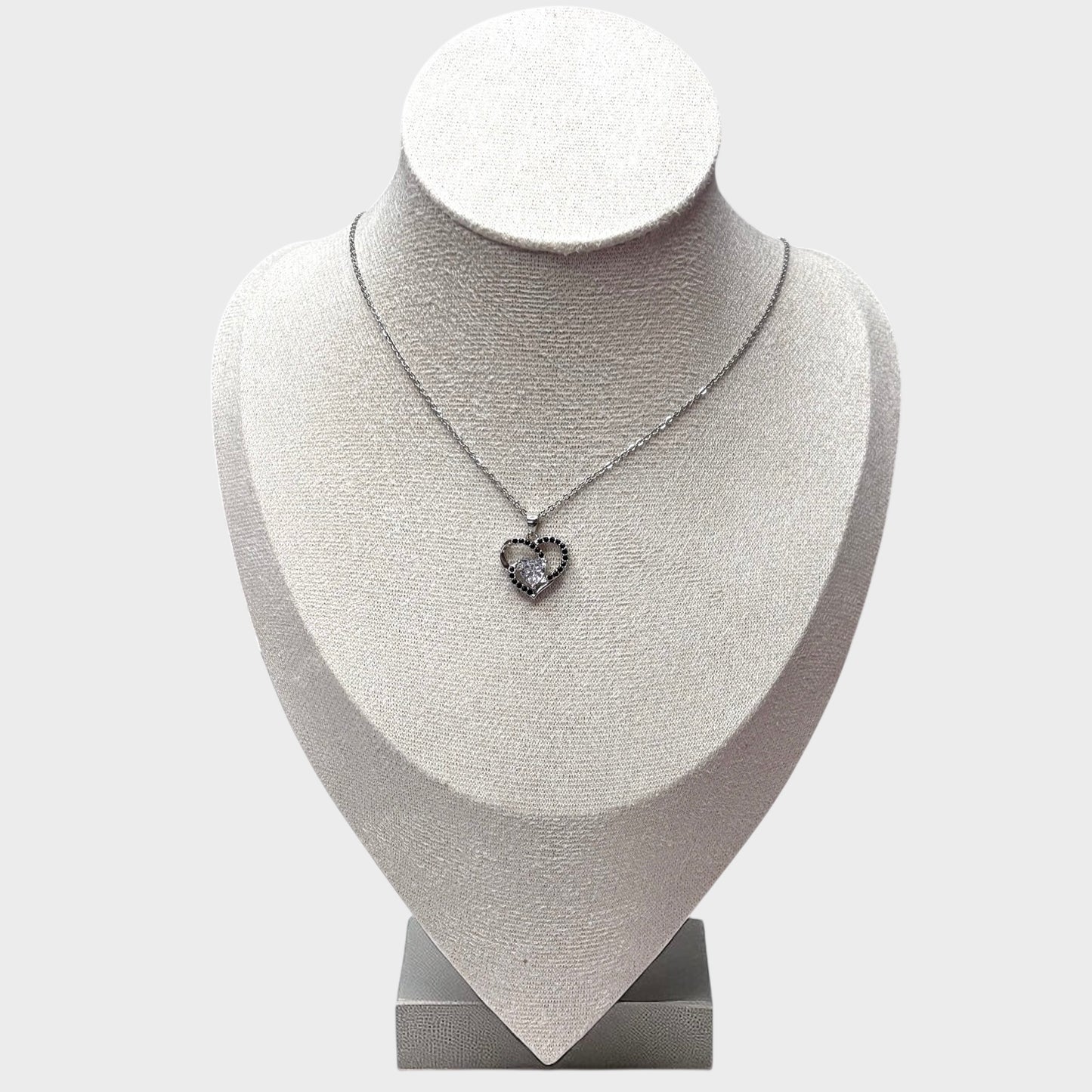 Black Silver Elegant Heart Pendant Necklace