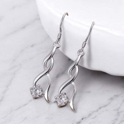 Elegantes pendientes colgantes de cristal
