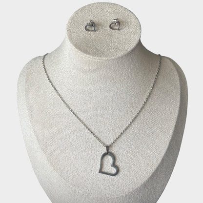 Conjunto de collar y pendientes de plata con forma de corazón de acero inoxidable