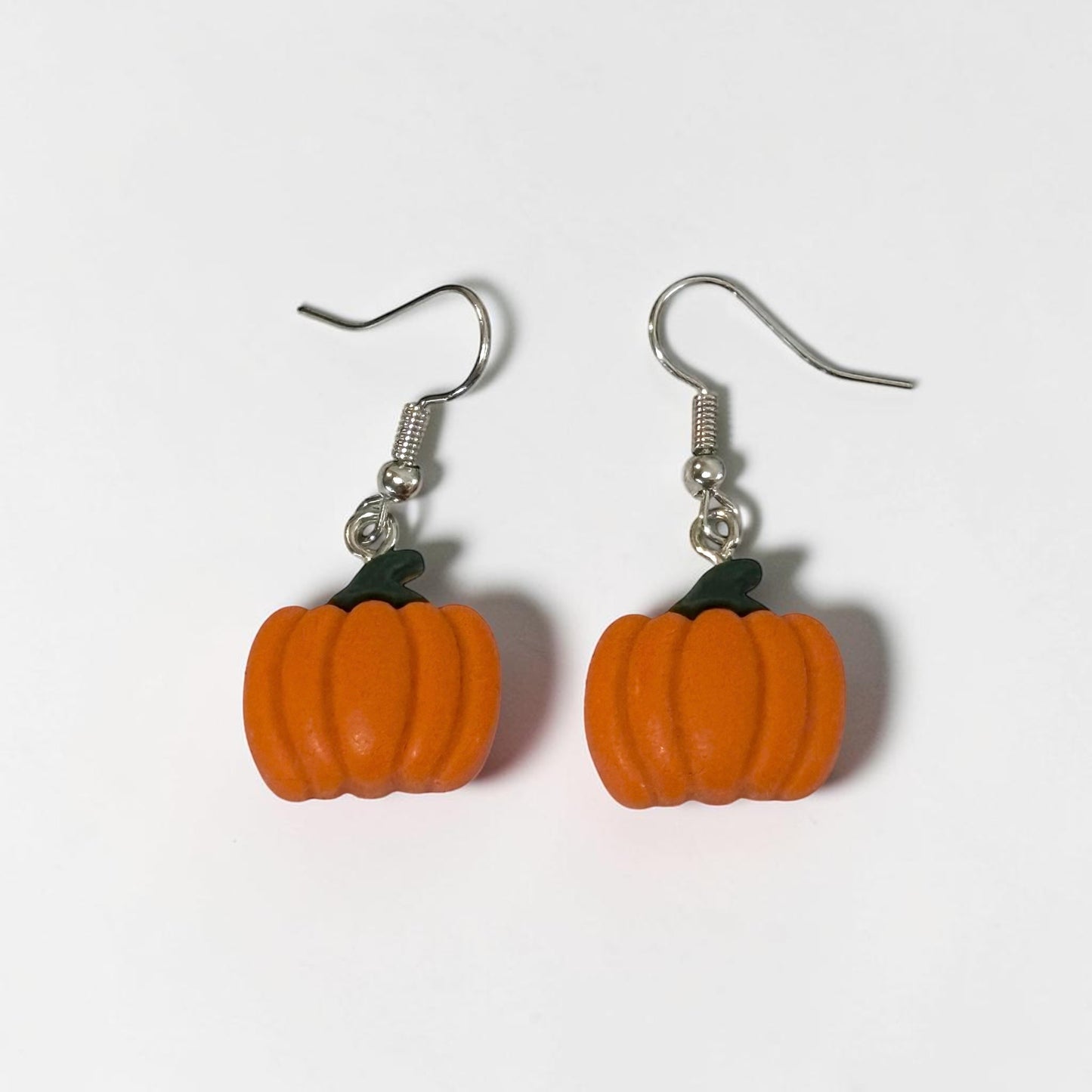 Small Pumpkin Earring