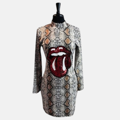 Vestido corto de mujer de manga larga con estampado de leopardo y labios rojos