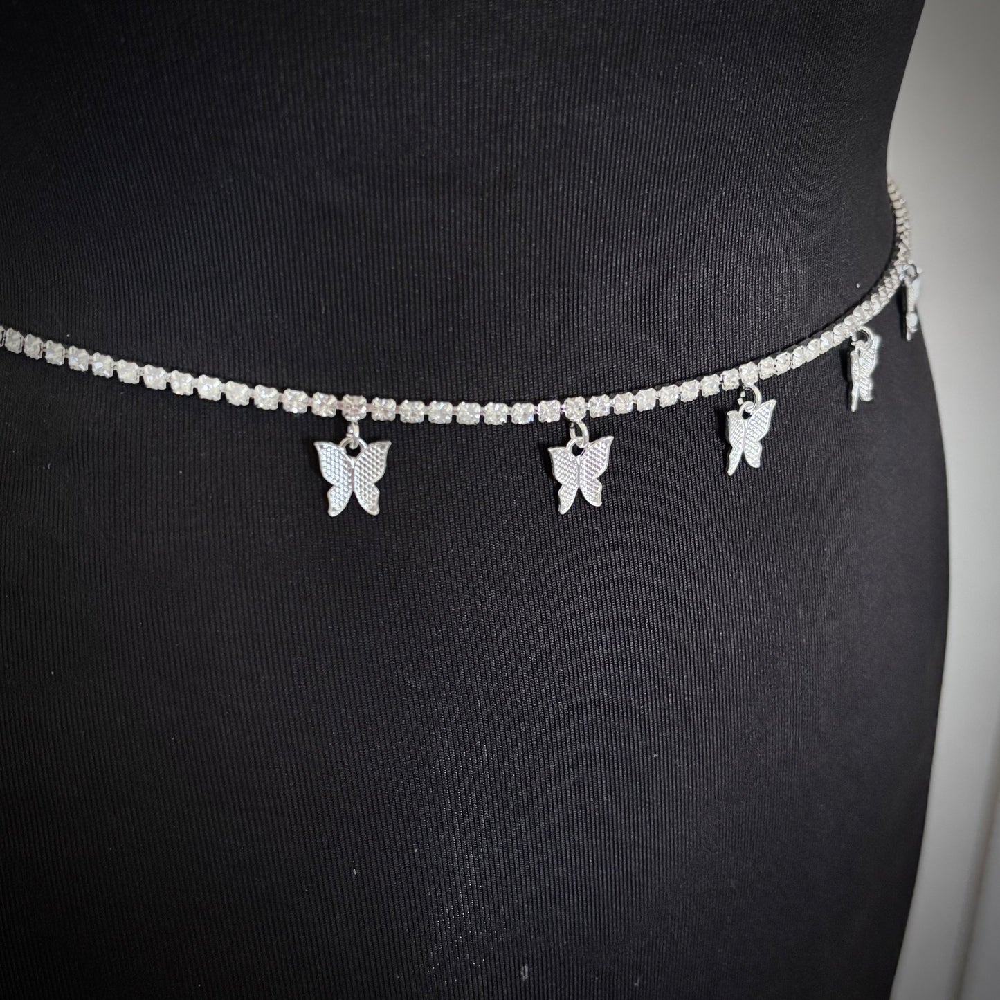 Cadena de cintura con diamantes de imitación y forma de mariposa