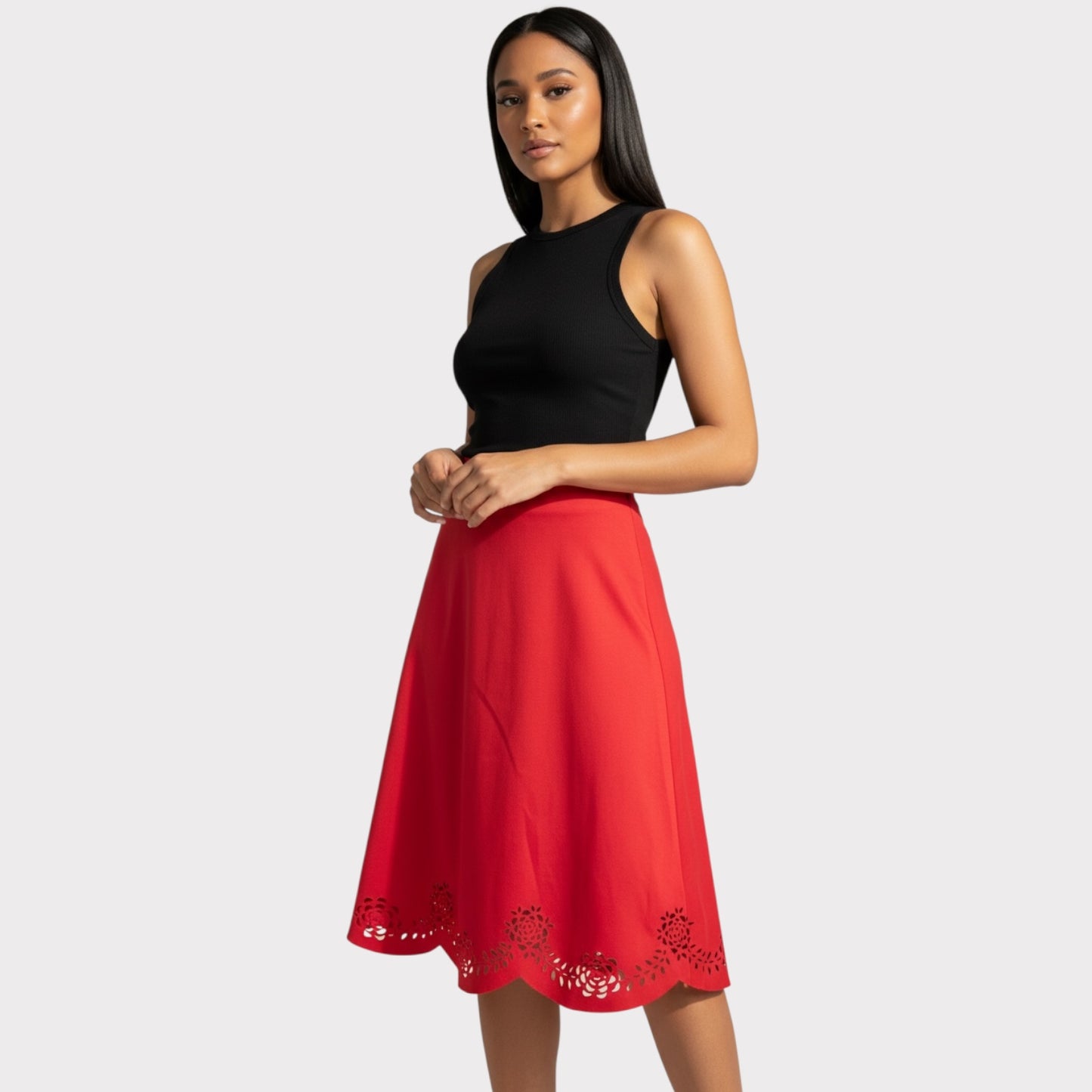 Falda informal de mujer con dobladillo alto y bajo