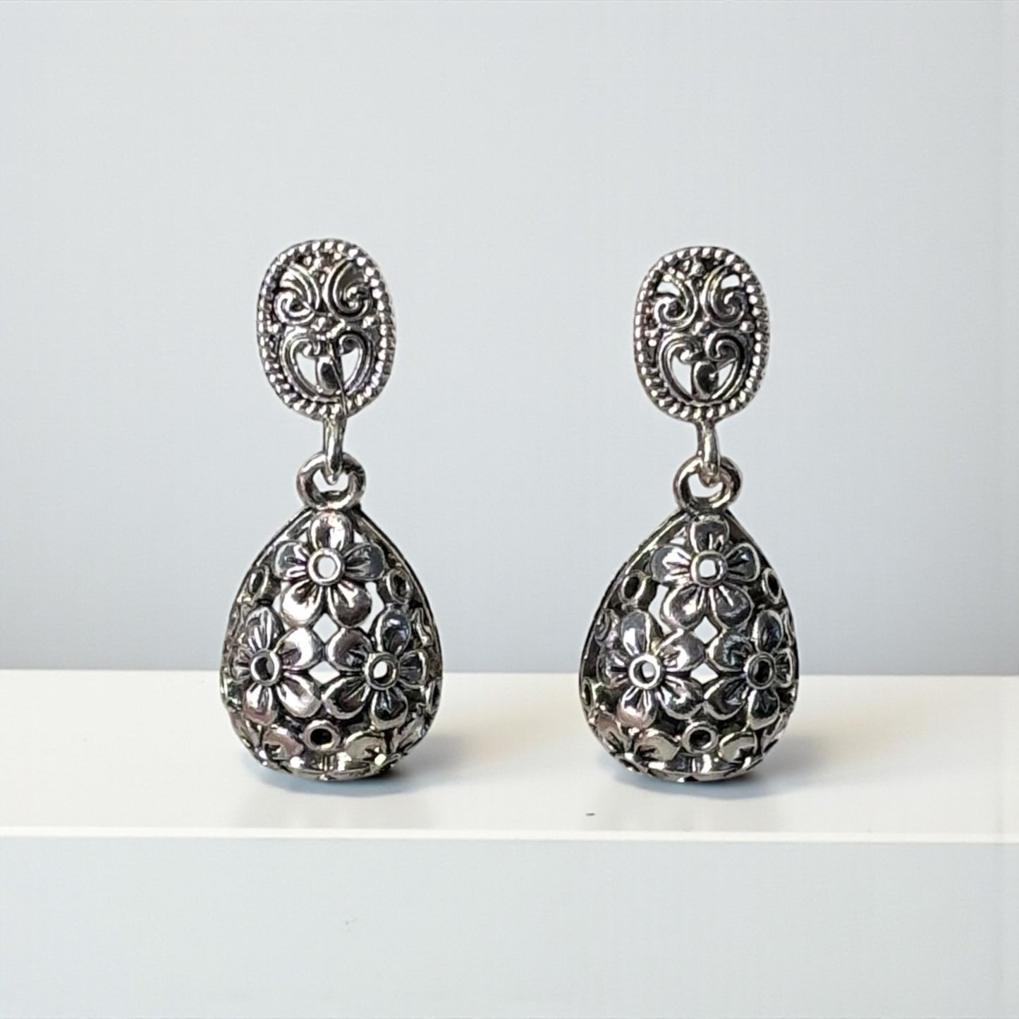 Silver Small Dangle Flower Earring