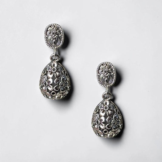 Silver Small Dangle Flower Earring