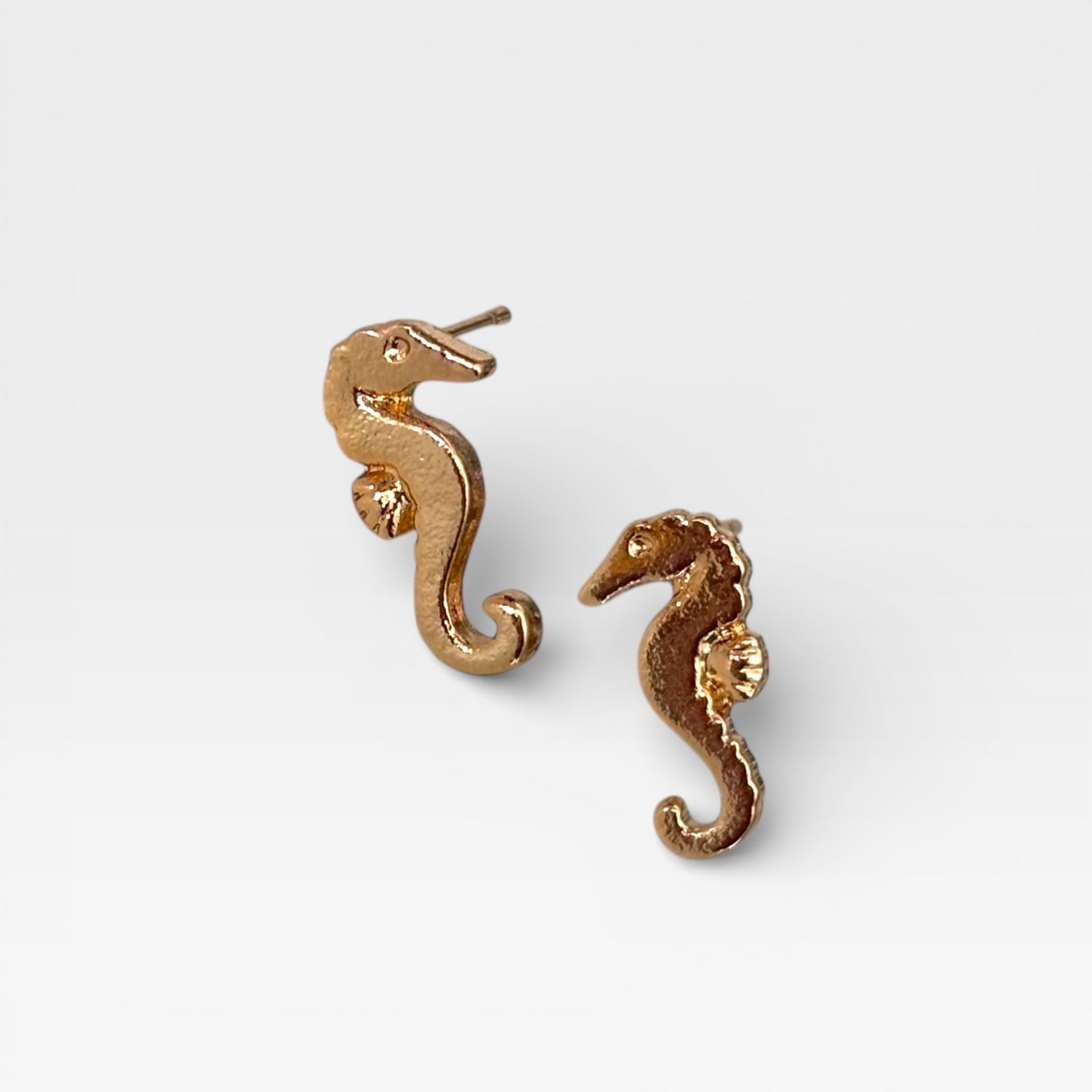 Seahorse Gold Stud Earring