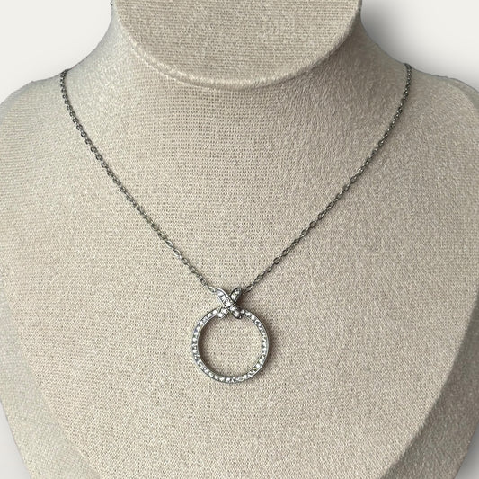 Collar de mujer con circonitas cúbicas