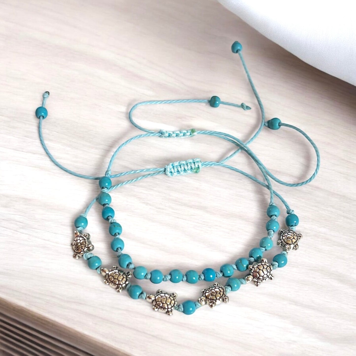 Pulsera de tobillo con forma de tortuga bohemia hecha a mano y anudada de 2 piezas