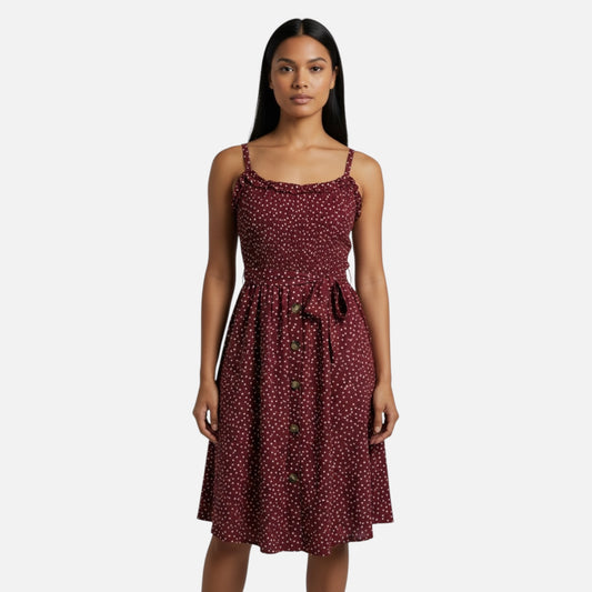 Vestido de verano con escote fruncido y estampado floral color burdeos