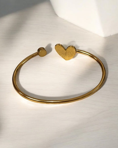 Small Heart Stainless Heel Cuff Bracelet