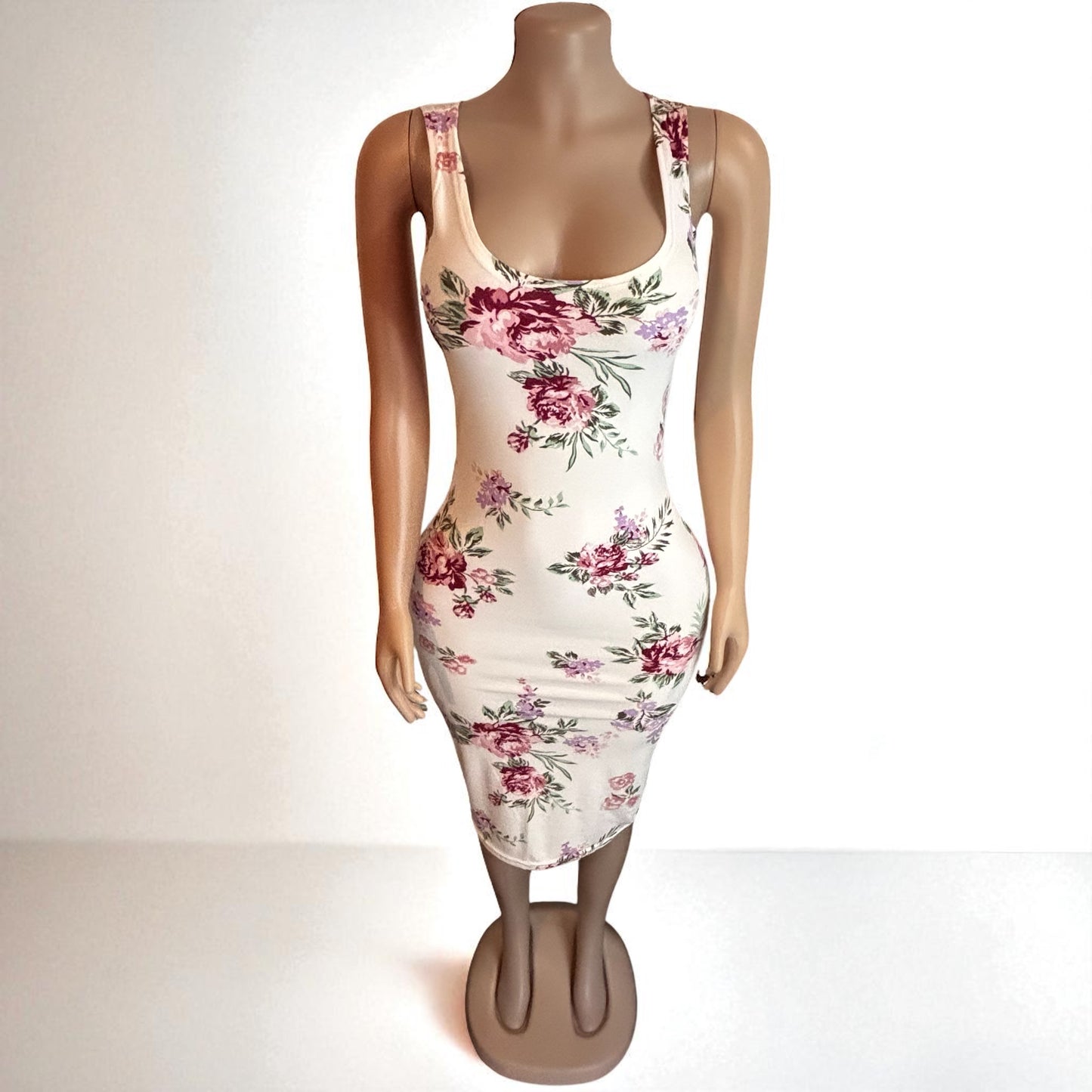 Vestido de punto suave con estampado floral color marfil para mujer
