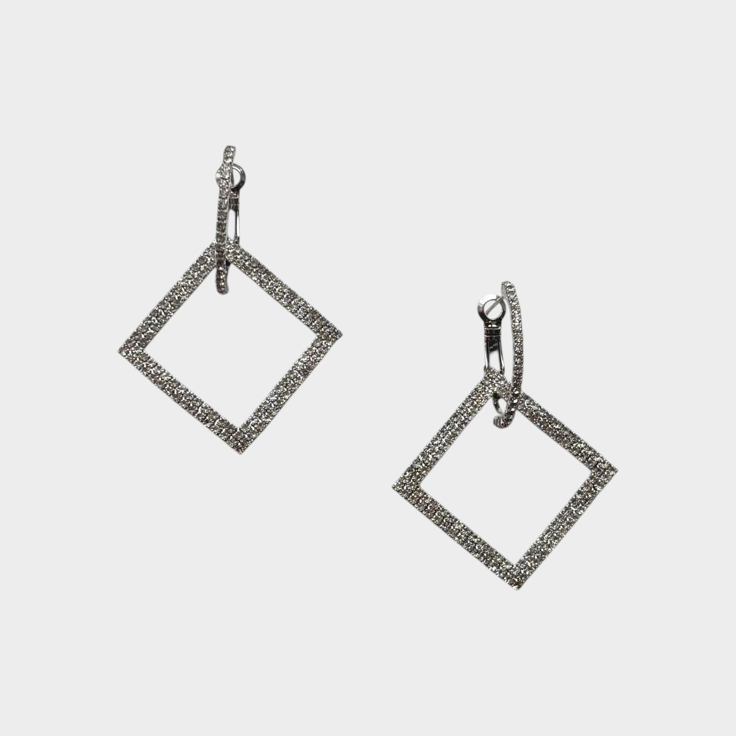 Pendiente de plata para mujer con forma de cuadrado colgante
