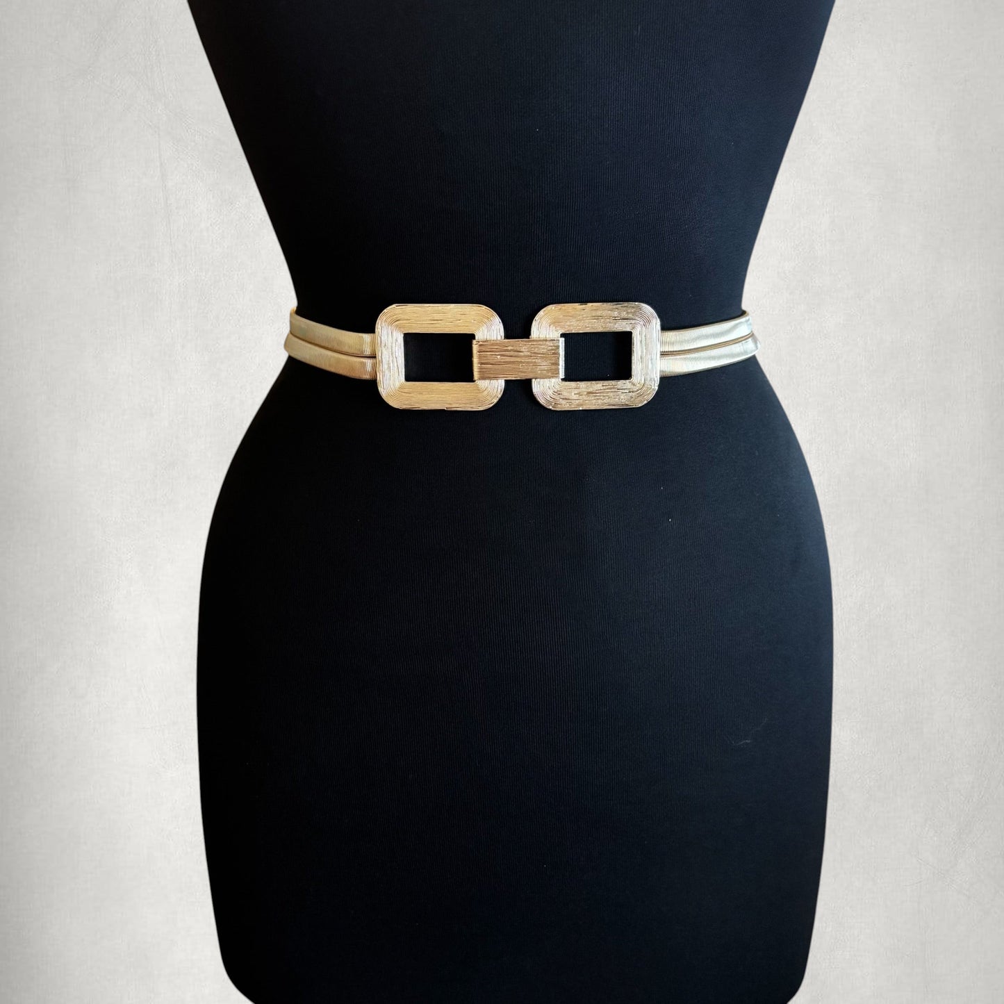 Elegant Geometric Chain Belt