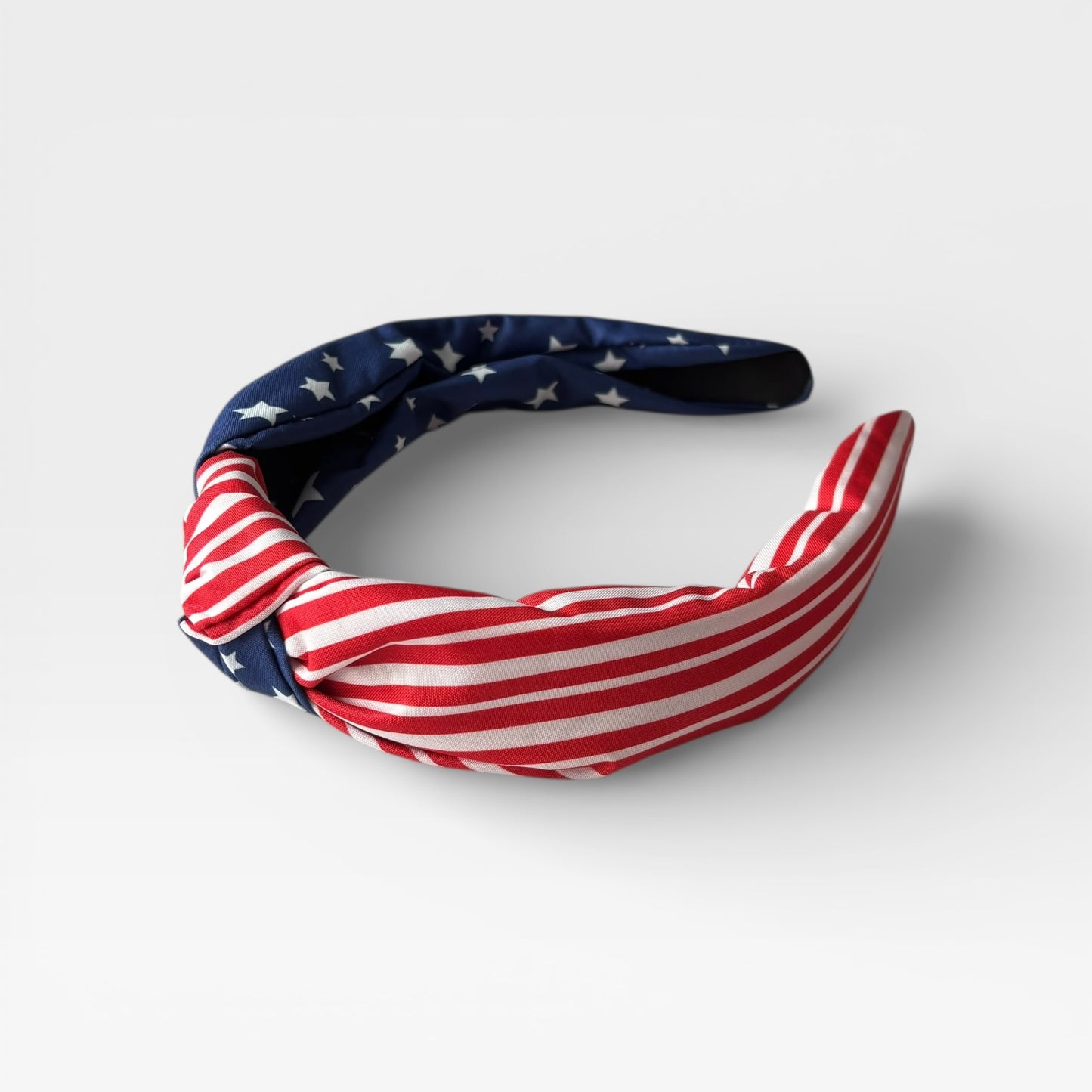 Diadema ancha con lazo y bandera estadounidense multicolor