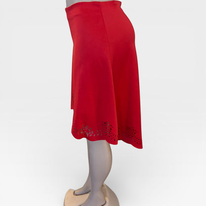 Falda informal de mujer con dobladillo alto y bajo