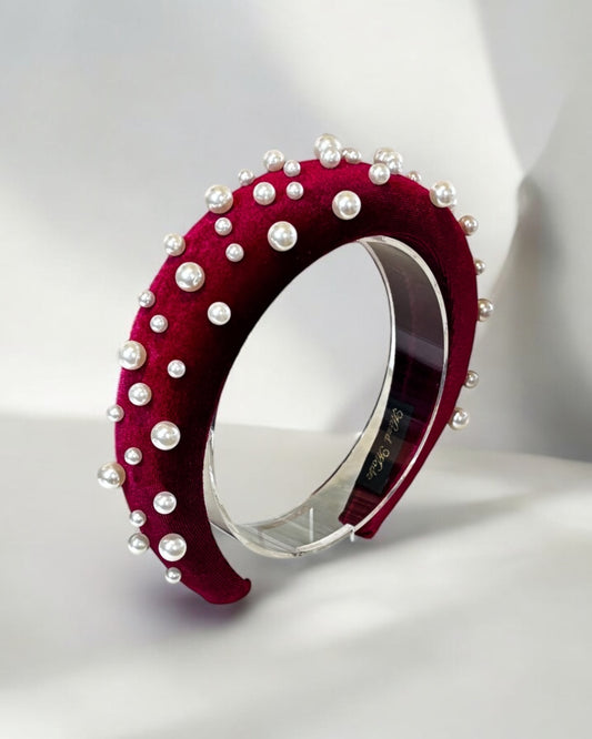 Diadema elegante con perlas para mujer