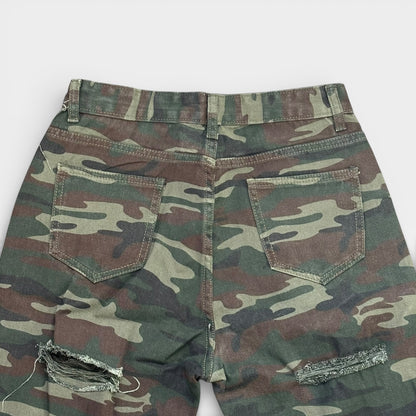 Pantalones cortos de camuflaje multicolor para mujer Broken Holes