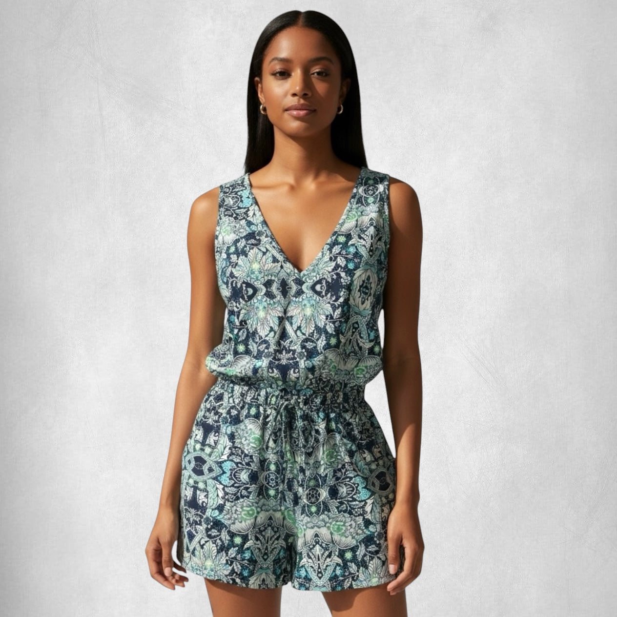 Mono corto estilo camiseta sin mangas con bolsillos laterales para mujer, color verde