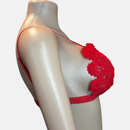 Women Red Lace Floral Bralette