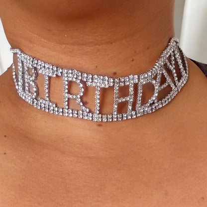 Gargantilla con diamantes de imitación