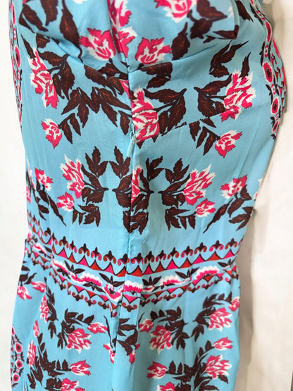 Blusa con escote en V, borlas y lazo con estampado bohemio azul