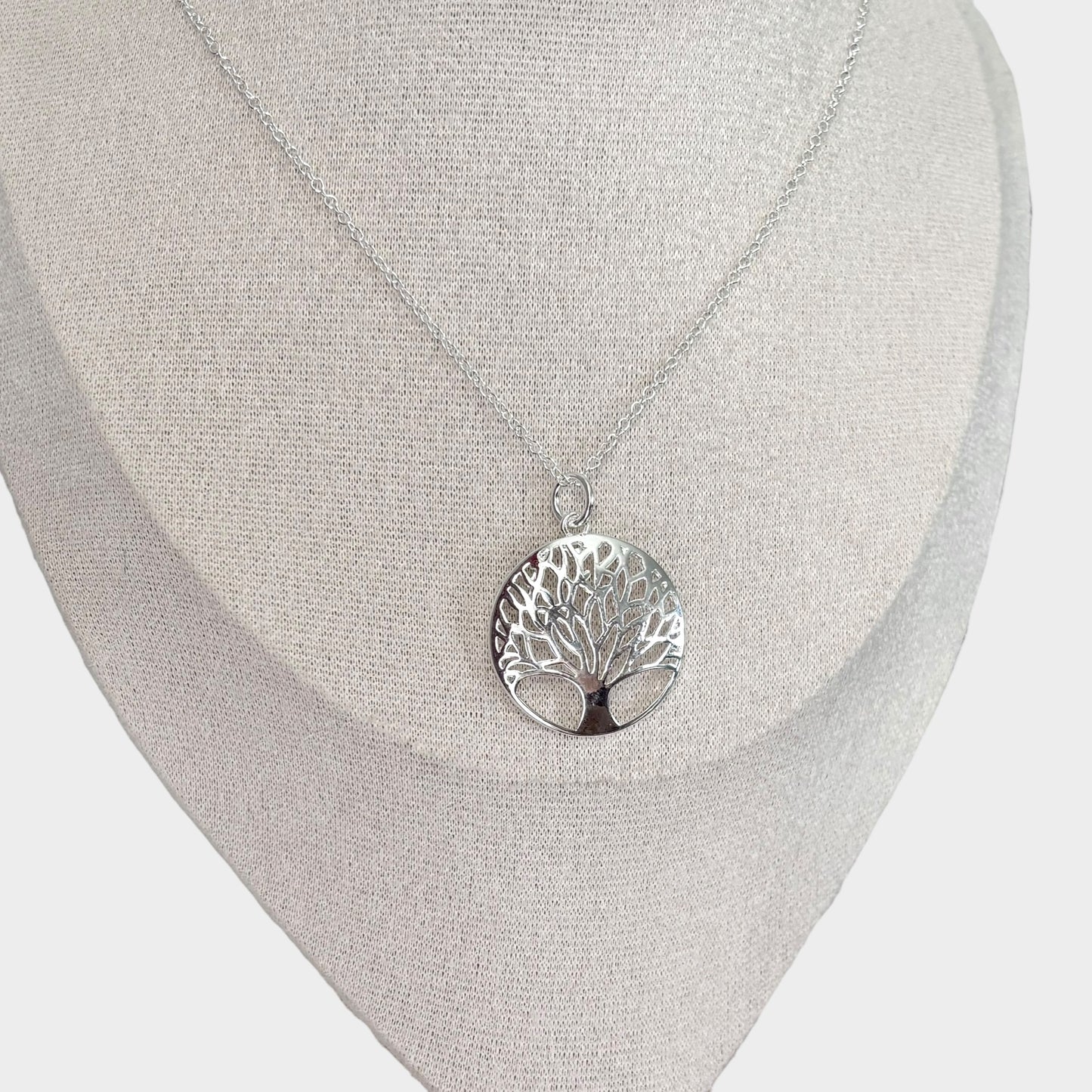 Classic Tree Pendant Set