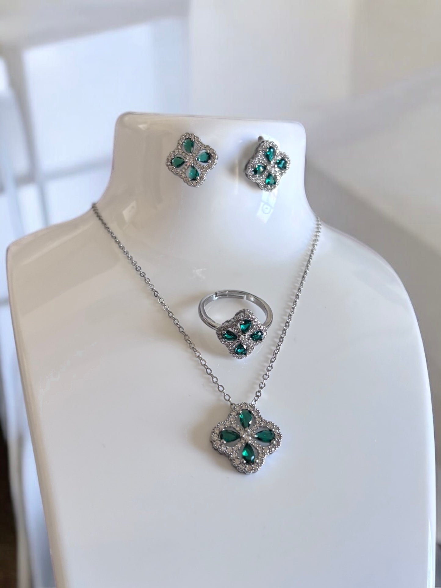 Luxury Green Dubai Set