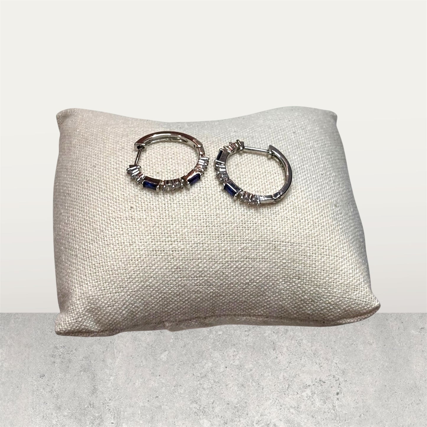 Royal Blue & Silver Round Elegant Earring