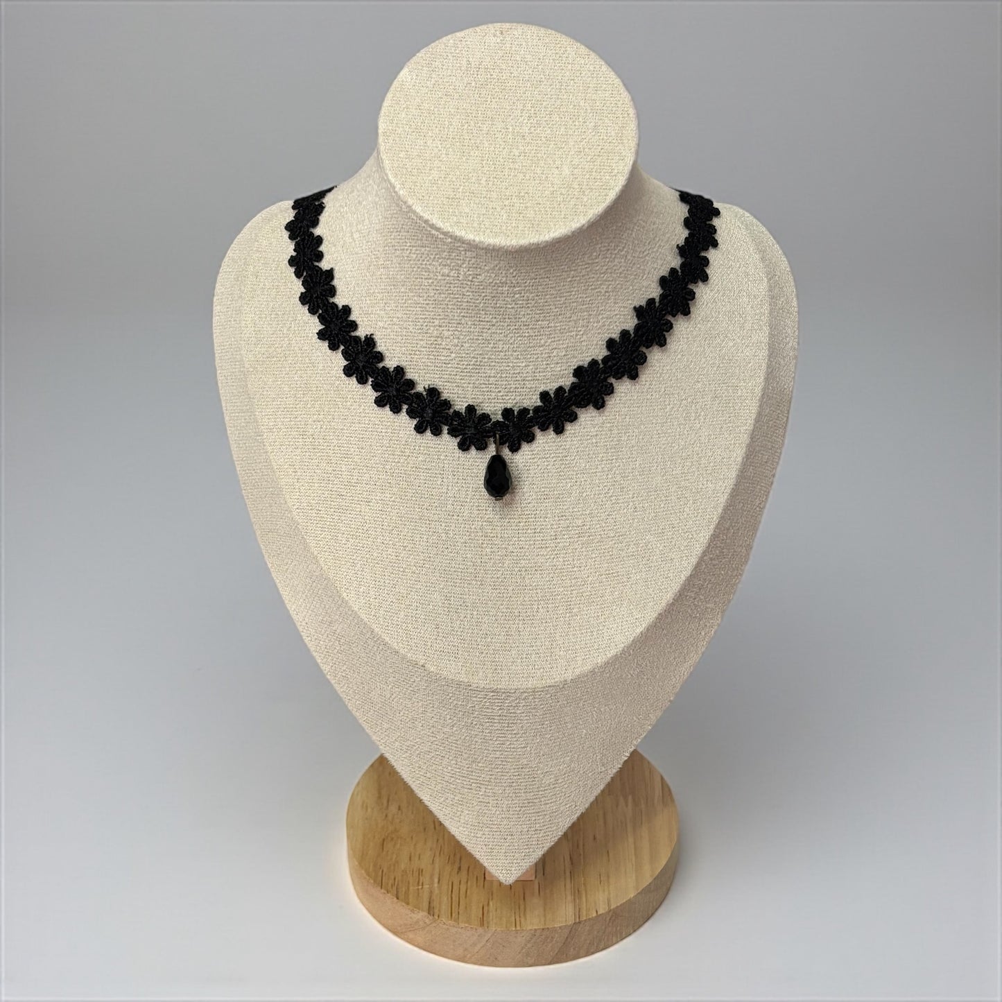 Floral Lace Black Choker