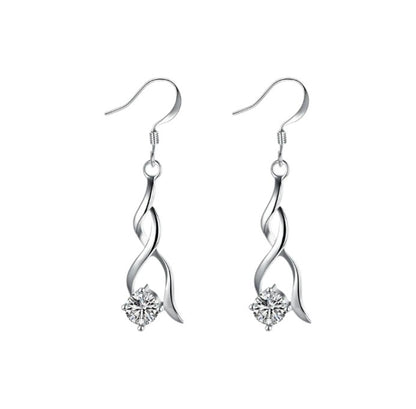 Elegantes pendientes colgantes de cristal