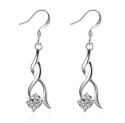 Elegantes pendientes colgantes de cristal