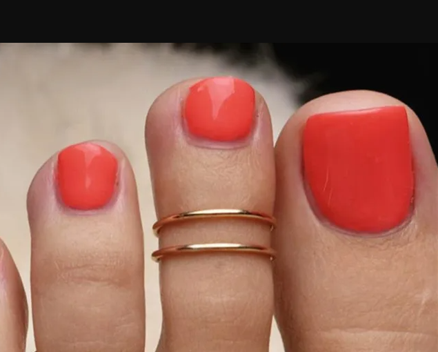 Minimalist Gold Adjustable Toe Ring