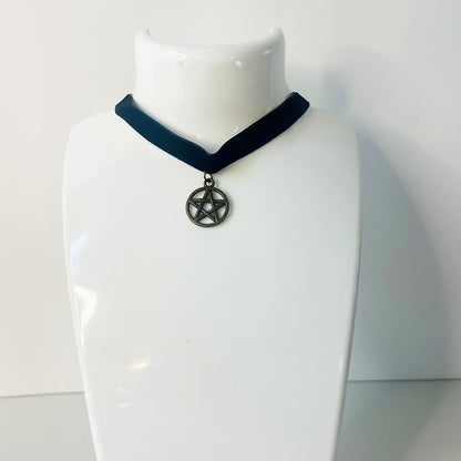 Vintage Women Necklace Choker