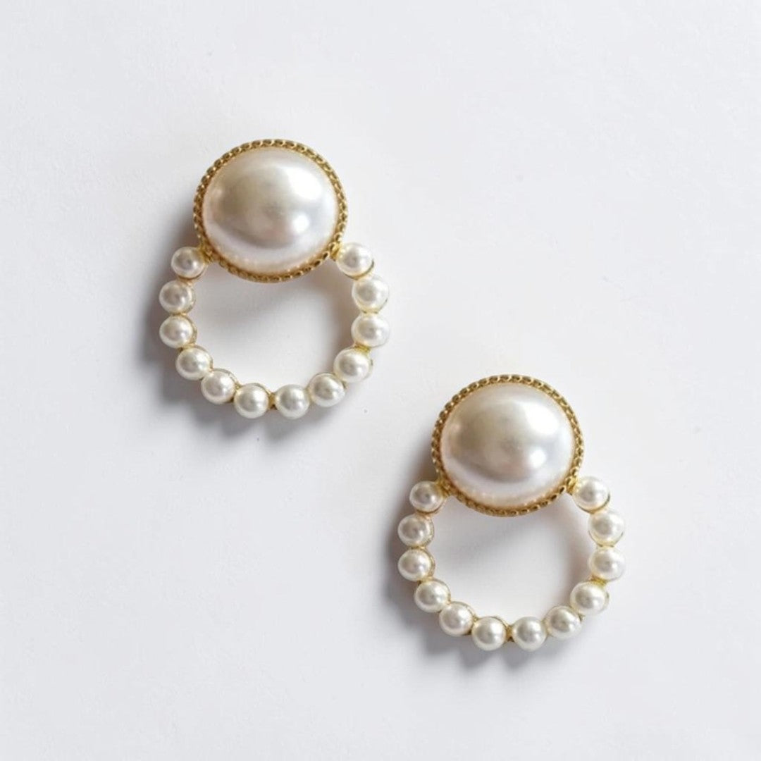 Omayra Boutique elegant ivory pearl drop earrings with gold trim, 2.7cm x 2cm.