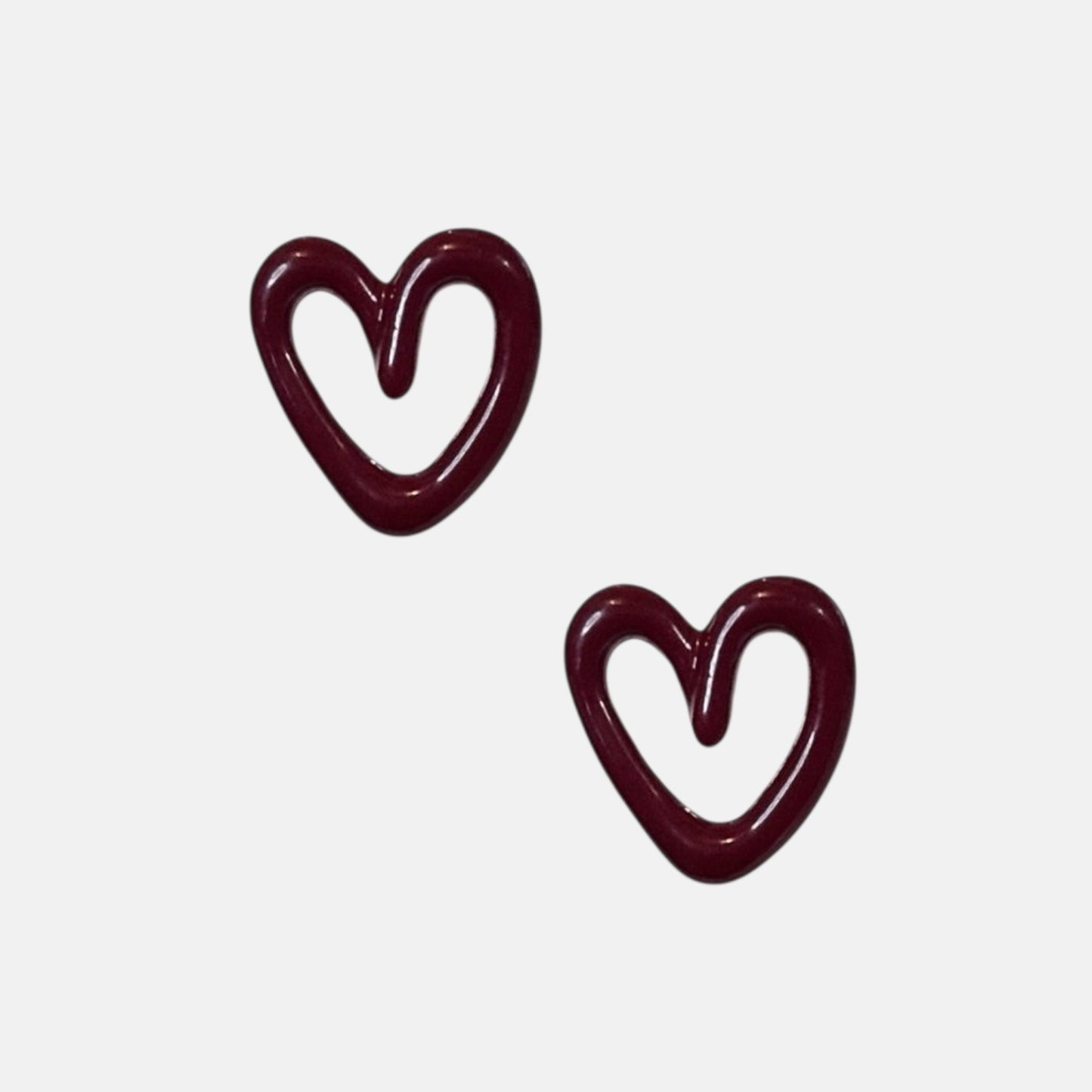 Omayra Boutique small burgundy heart stud earrings, 1/2 inch alloy, delicate and romantic design.