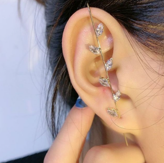 Pendientes largos únicos de una pieza con hojas y cristales, accesorios dorados