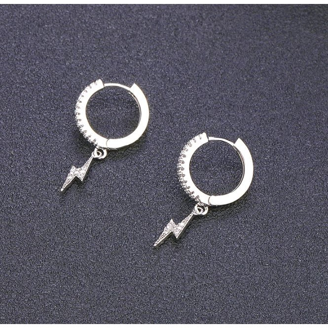 Pendientes de aro con relámpagos de cristal