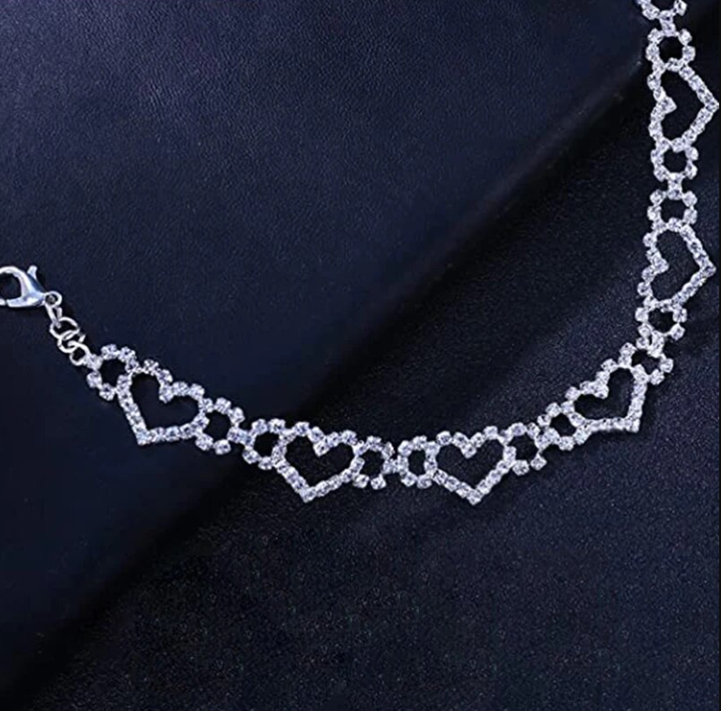 Cadena para el muslo con múltiples corazones y diamantes de imitación
