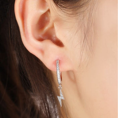 Pendientes de aro con relámpagos de cristal