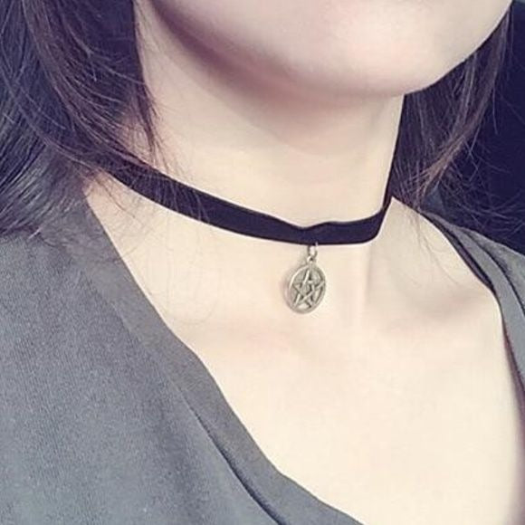 Vintage Women Necklace Choker