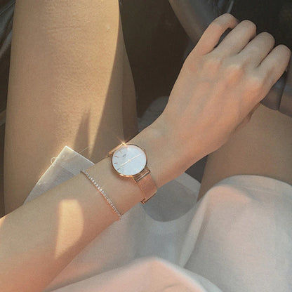 Elegante pulsera de plata de ley con cristales